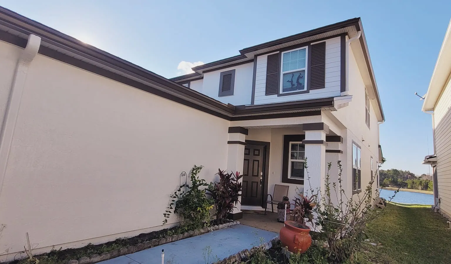 508 Howland Dr — Photo 3