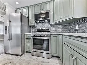 2406 Pine Dr NW — Photo 11