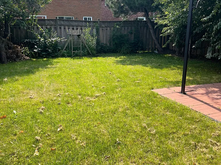 3223 Shadetree Dr — Photo 25