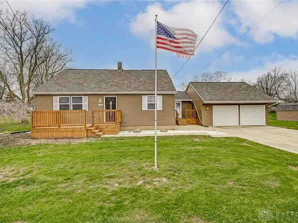 8750 S 5th St, Tipp City, OH 45371