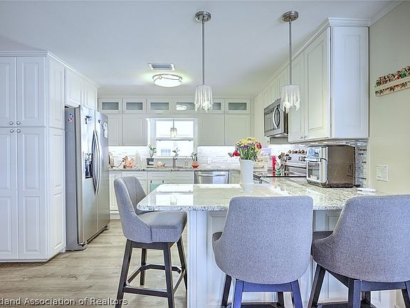 4th image of 1532 Caribbean Rd