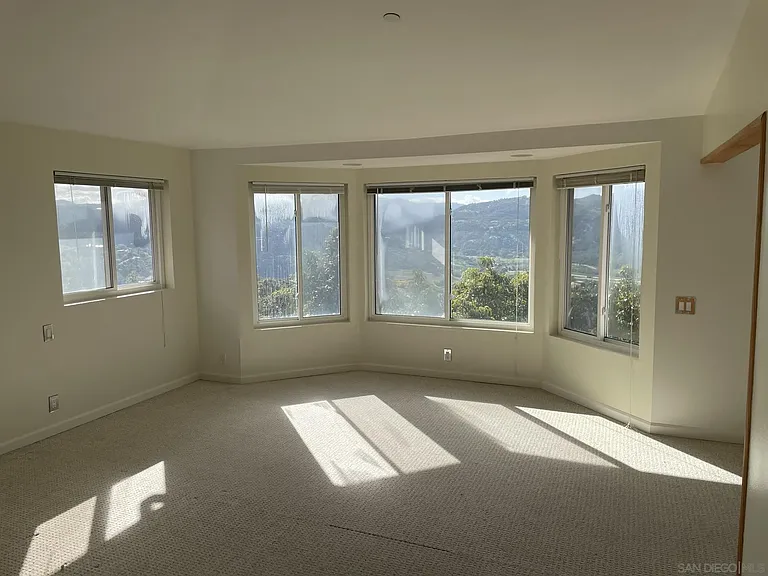 31598 Afton Farms Ln — Photo 32