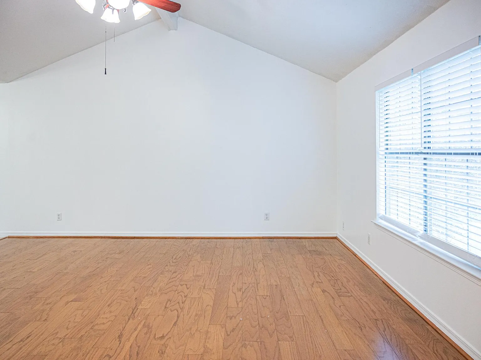 9151 McFarland Ct — Photo 3