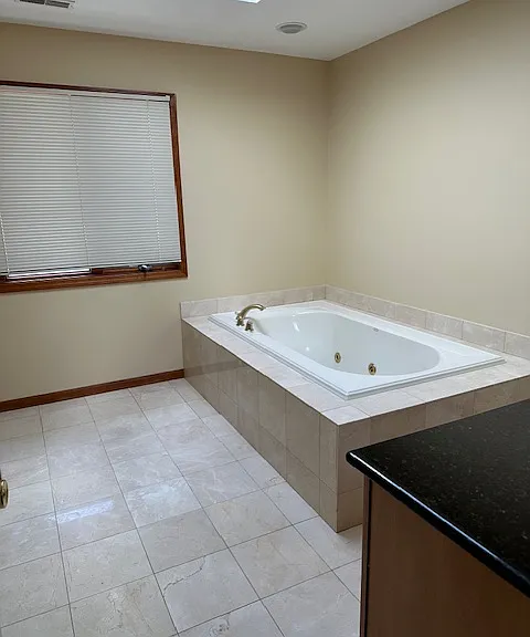 12103 Margaret Dr — Photo 11