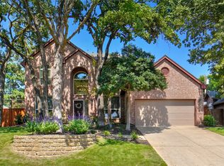 2828 Northwood St, Grapevine, TX 76051