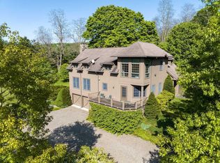 35 Bryan Farm Ln, Pine Plains, NY 12567