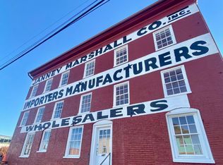 401 Princess Anne St #203, Fredericksburg, VA 22401