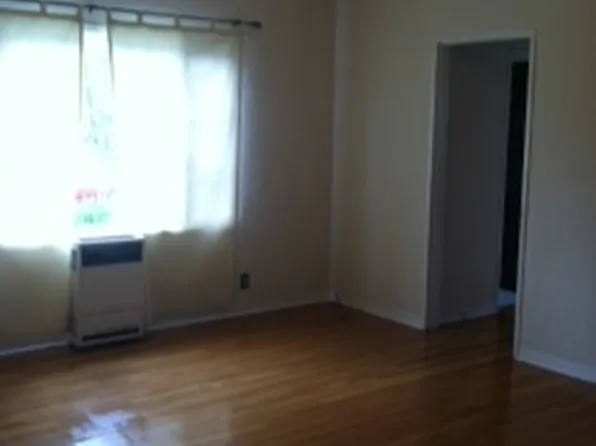 302 W. Anapamu Street, 302 W Anapamu St #2, Santa Barbara, CA 93101