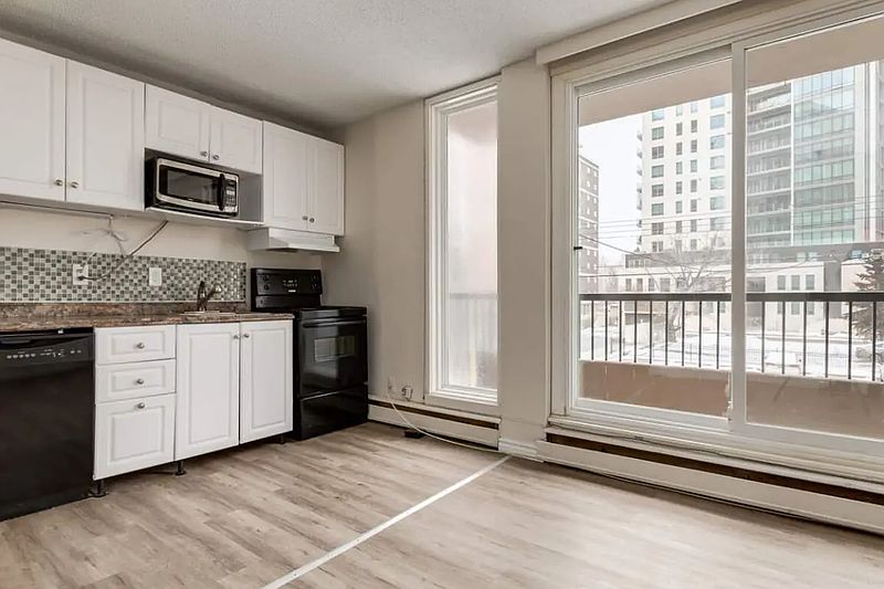 Calgary Apartment for rent - 1 Bedroom — photo 14