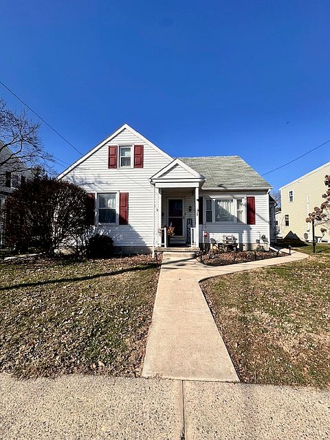 1st image of 29 E Lemon St