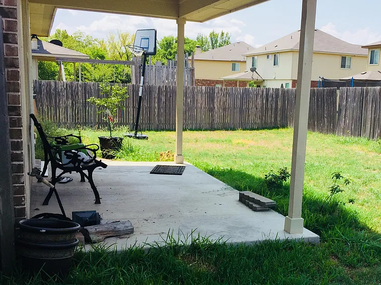 6725 Mundo Dr — Photo 19
