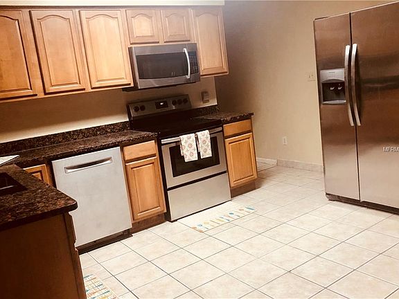 5th image of 4020 36th Ave N