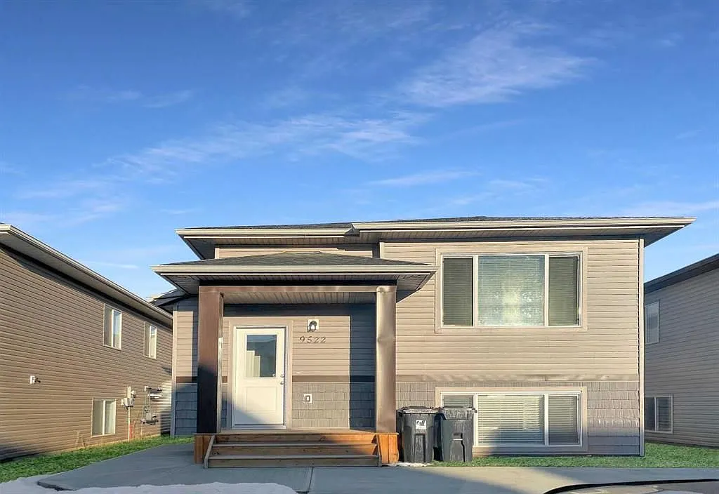 3 bed, 2.0 bath, 1204 sqft, $1,850 — Photo 1