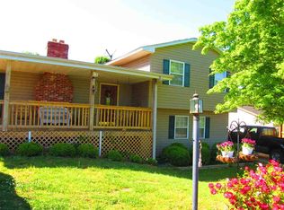 619 Bridwell Rd, Travelers Rest, SC 29690