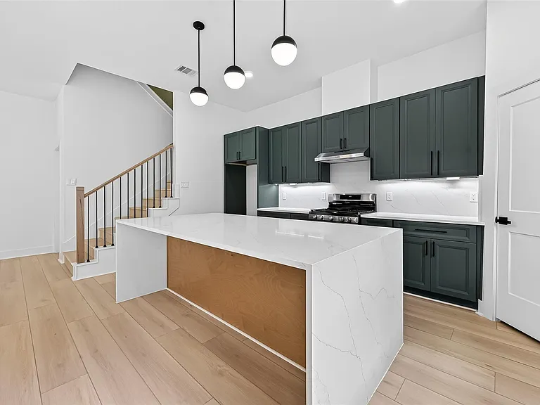 971 Highland Light Ln — Photo 7