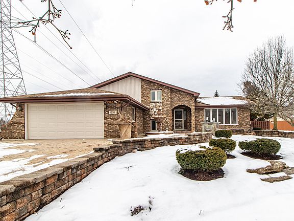 2nd image of 13001 E Tanglewood Cir