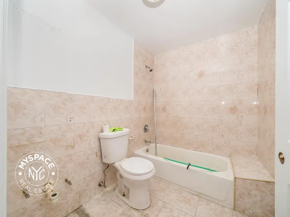 1775 Eastern Parkway image 3 of 19