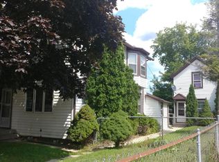 707 S 18th St, Manitowoc, WI 54220