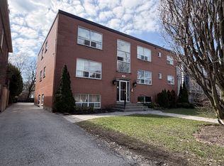699 Balliol St #303, Toronto, ON M4S 1E6