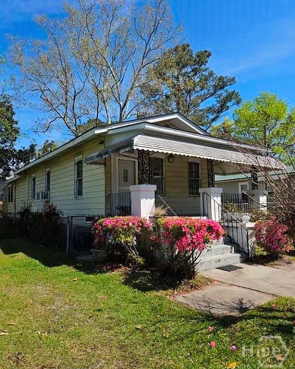 1st image of 906 E 38th Street