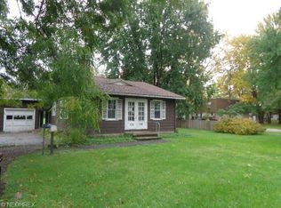4679 Columbia Rd, North Olmsted, OH 44070