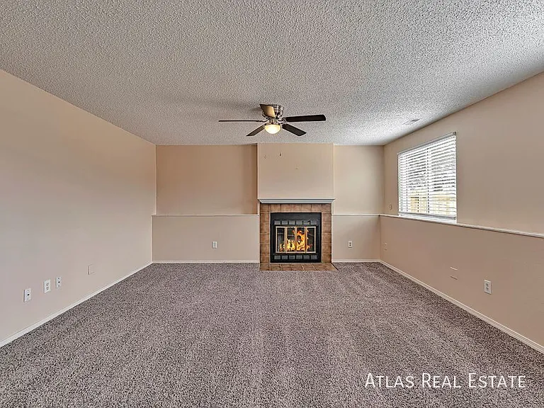 8150 Camfield Cir — Photo 17