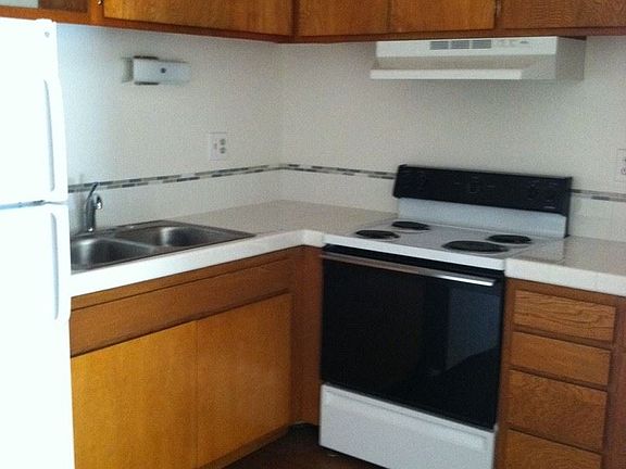 2nd image of 3940 Via Lucero APT 14