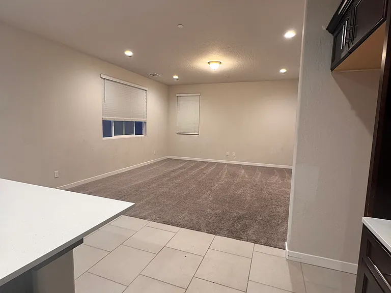 4049 N Contessa Ave — Photo 7
