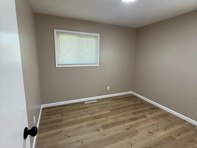 3621 Tylor Dr — Photo 11