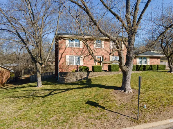 2301 Ridgefield Rd, Columbia, MO 65203