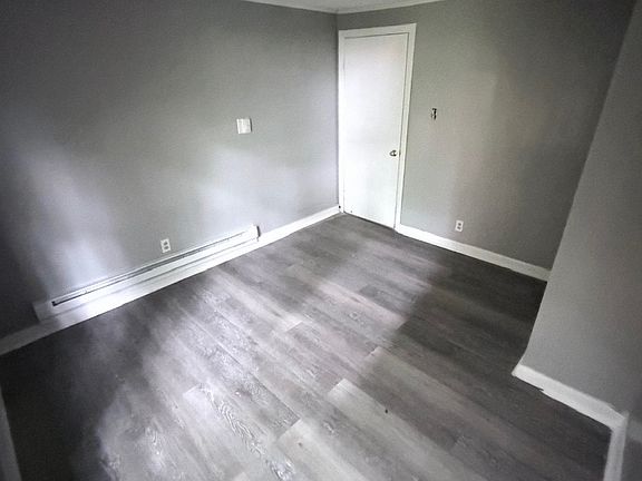 5th image of 163 Mechanic St #3