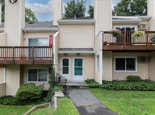 8 Rose Ln #26, New Fairfield, CT 06812