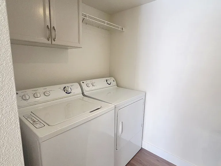 7604 Connemara Ave — Photo 21