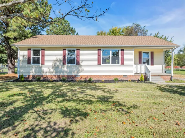 122 Kenwood Dr, Portland, TN 37148