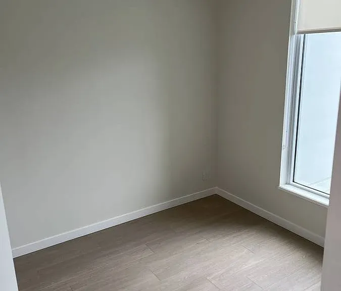 2186 Gilmore Ave N #2409 — Photo 8