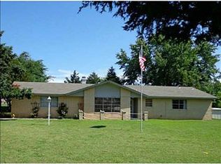 42702 Bob Crouch Rd, Tecumseh, OK 74873