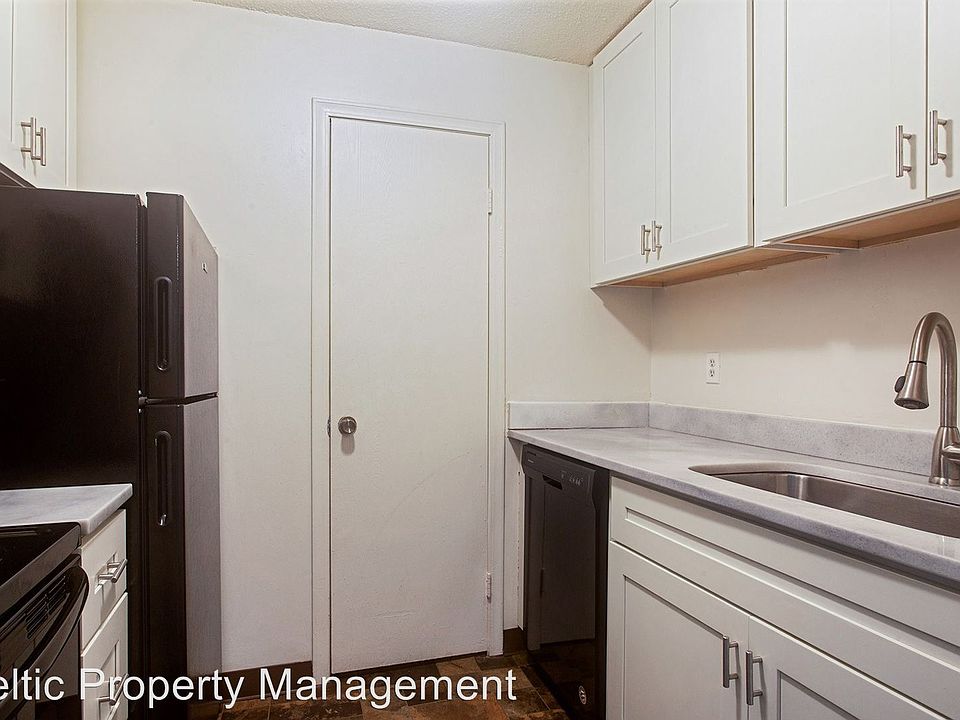 2nd image of 16611 W 139th St APT 312