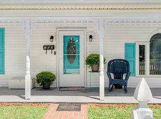 102 W Church St, Benson, NC 27504