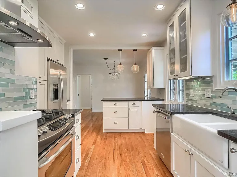 2232 S Clayton St — Photo 17
