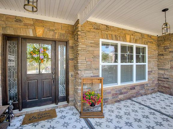 4th image of 5405 Hadwin Court