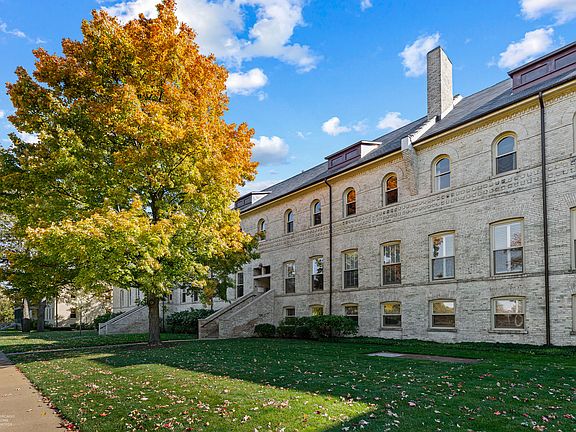 4th image of 164 Leonard Wood S APT 111