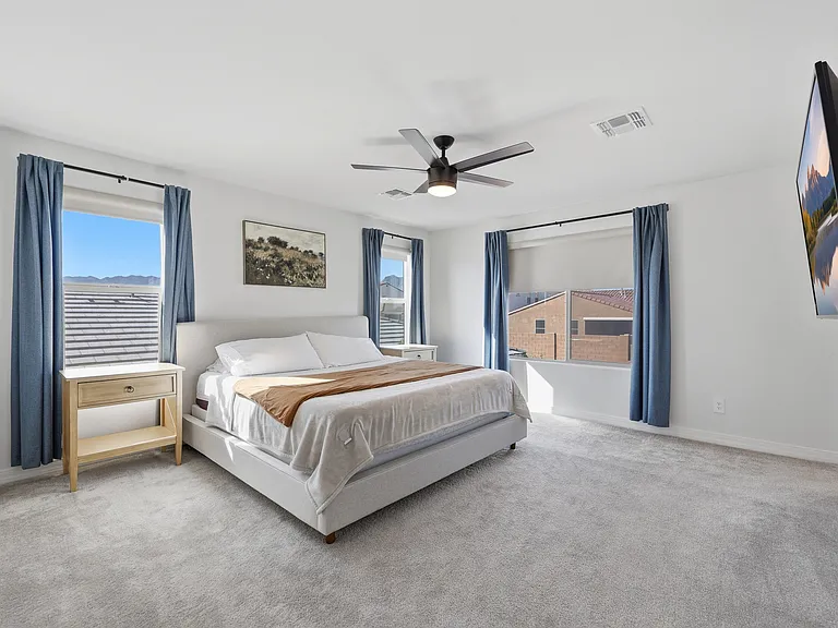 20234 W Turney Ave — Photo 17
