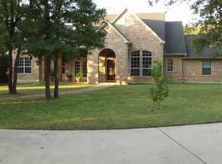 174 Maple Leaf Trl, Elgin, TX 78621