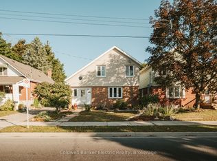 150 Montgomery St, Peterborough, ON K9J1W9