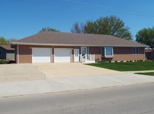 1595 16th St, Sheldon, IA 51201
