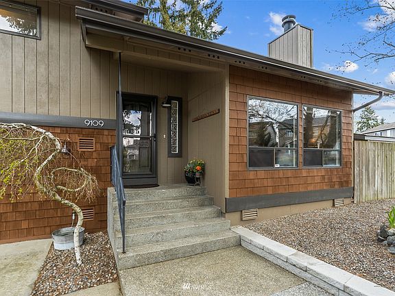 2nd image of 9109 158th St E