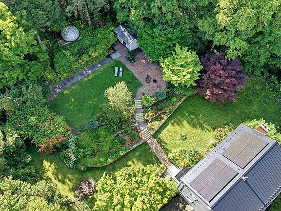 3rd image of 87 Montague Rd