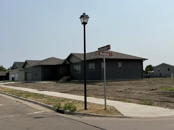 407 Dakota Ave, Fort Pierre, SD 57532