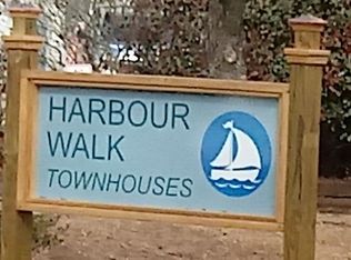 10 Harbour Walk, New Bern, NC 28562