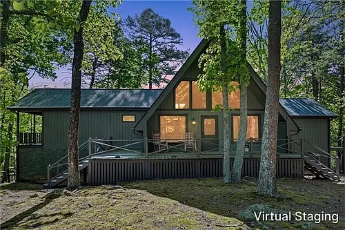 114 Cherokee Dr S Photo 1